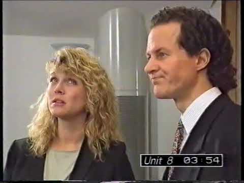 BBC - Starting Business English. (8) Showing visitors around the Company