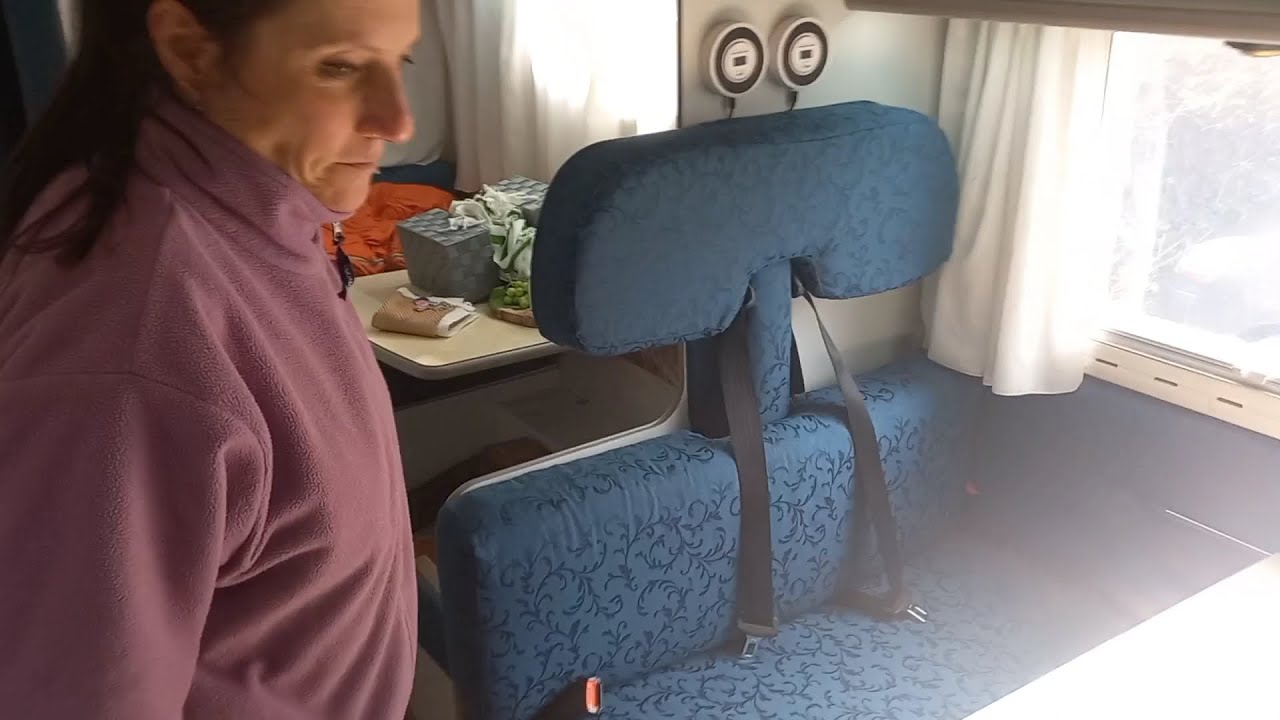 Come ho fatto a  fare la tappezzeria nuova sul BRIGANTE#camperfaidate #tappezzeriacamper#1