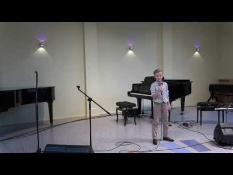 Kaur Avand Kalvik "Tormi ja tuulega" A. Liiva