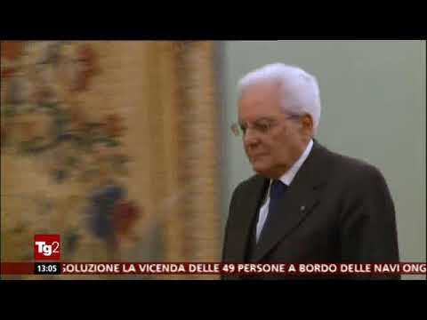 §.2/- GIORNATA 2019 del TriColore (Bandiera) italiano TG2 07 01 2019 moniti di Mattarella