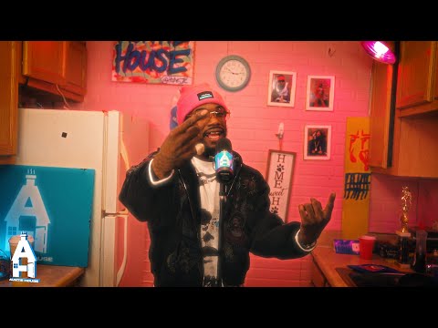 Kushy Kris - Half A Gram | Live Performance @auntiehouse_​