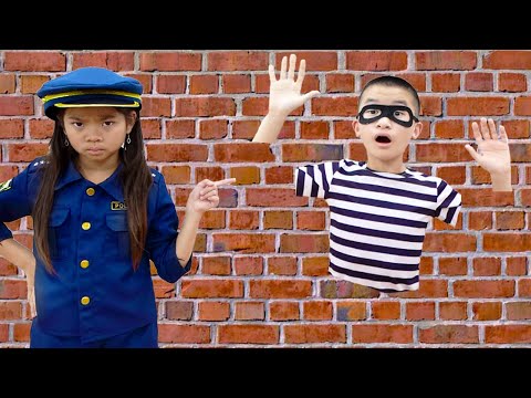Emma Pretend Play Police Catching Magic Thief Jump Through Wall | Funny Cop Jail Story for Kids