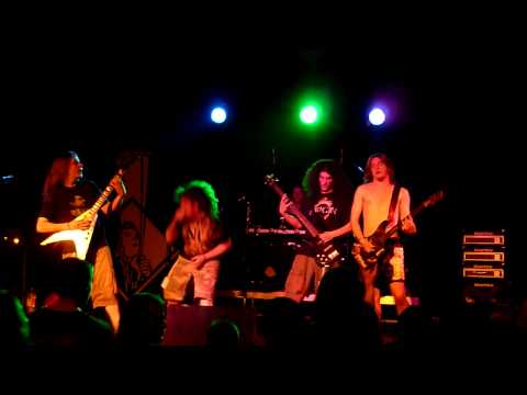 Malariah - An oppressing whisper - live @ Molodoï