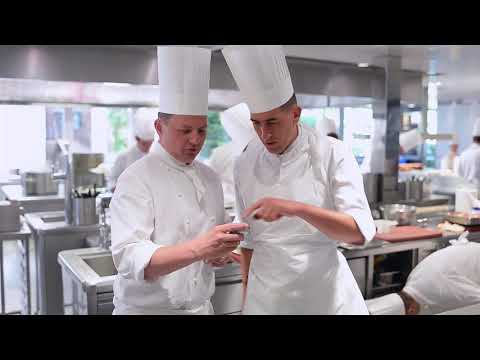 Salz & Pfeffer – Eiertanz: Franck Giovannini