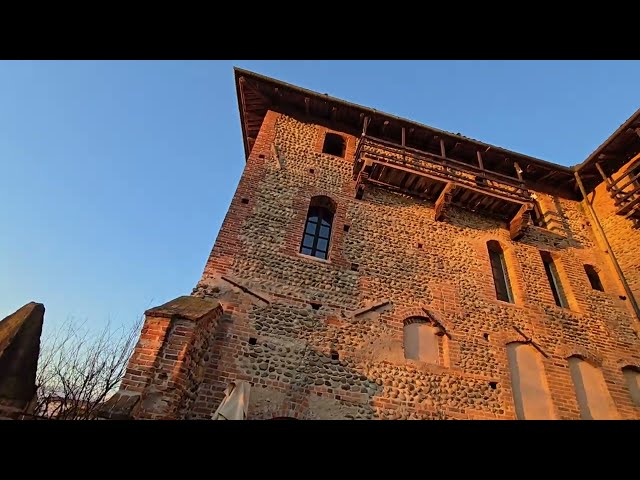 Castelletto Cervo - castello. € 1.300.000