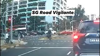 28jan2022  ang mo kio illegal modified ebike fail to conform to red light signal &amp; crash into toyota