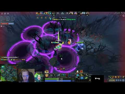Topson showing off his master tier Morphling