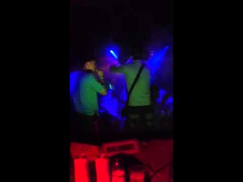 FRISKIE LIVE AT JUMP UP FOR JJ