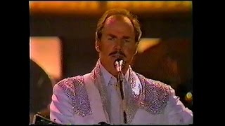 Slim Whitman Sings Cattle Call Live In Ireland