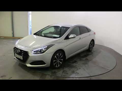 Hyundai i40 Salon Executive 4DR - Image 2
