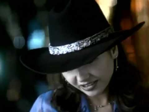 download lagu mp3 mp4 Al Norte Del Corazon, download lagu Al Norte Del Corazon gratis, unduh video klip Al Norte Del Corazon