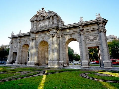 The Puerta de Alcalá: A History of Spain for Mothers in Need