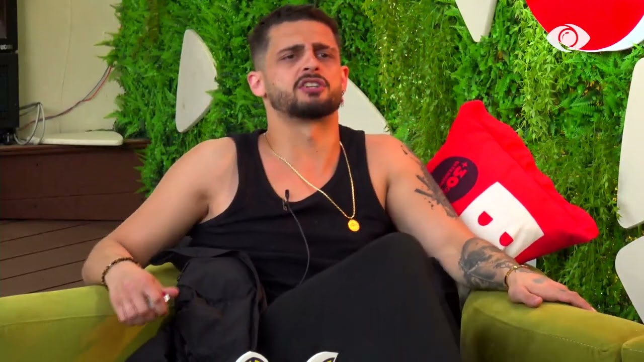 Më ka thënë tezja e saj/ Rogerti debat me Gimbon për babain e Selin