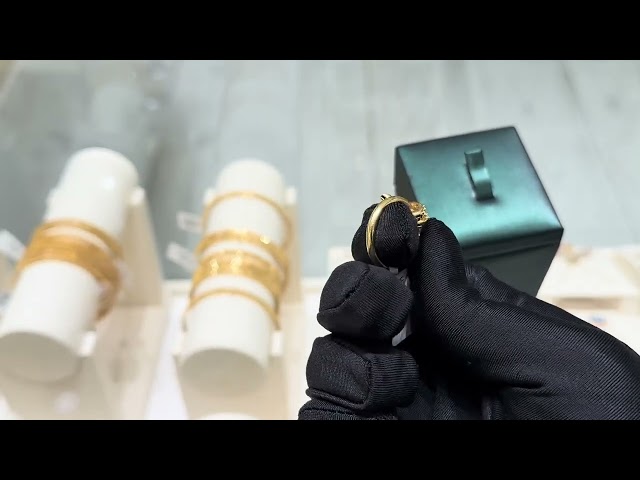 سويكت - خاتم تصميم عقده انيق ذهب عيار 18  تصميم عالمي الوزن 2.95 جرام