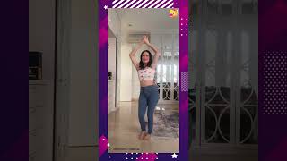 Download lagu Iis Dahlia Dihujat Habis-Habisan Karena Joget Pake Baju Seksi mp3