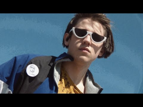 Video thumbnail for Vasarą galvoj minoras