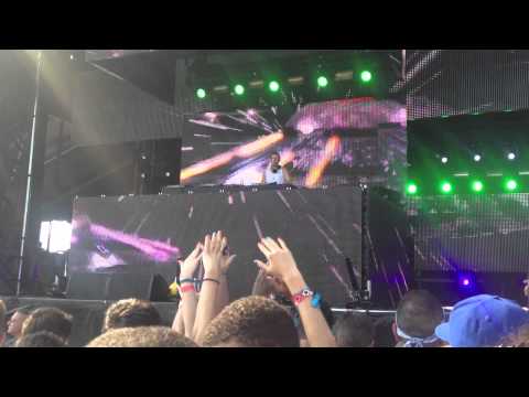 Chris Lake - Polkadot Oyster (Michael Woods vs Afrojack)