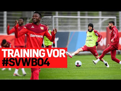 Ein Trainingstag bei Bayer 04 Leverkusen | Werkself trainiert für Bremen, Baumi am Comeback