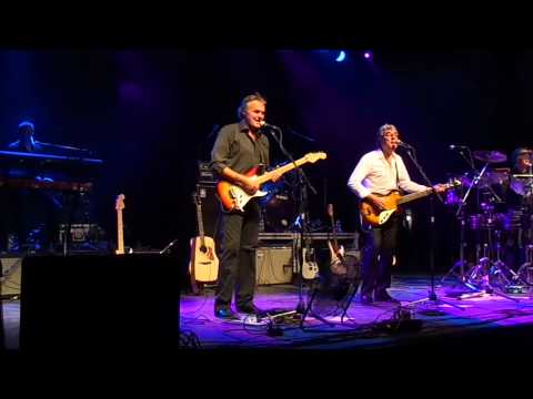 10CC--Life Is a Minestrone--Live @ Ottawa Bluesfest 2012-07-14