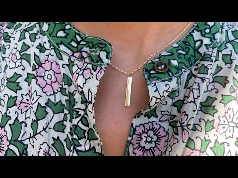 Zara Necklace – 18k Gold Bar Pendant for Modern Elegance