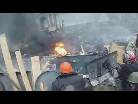 Há um ano: derramamento de sangue na Praça Maidan, em Kiev