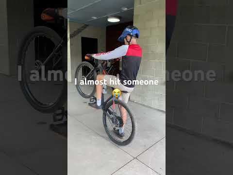 This took WAY to many tries #wheelie #shorts #mtb
