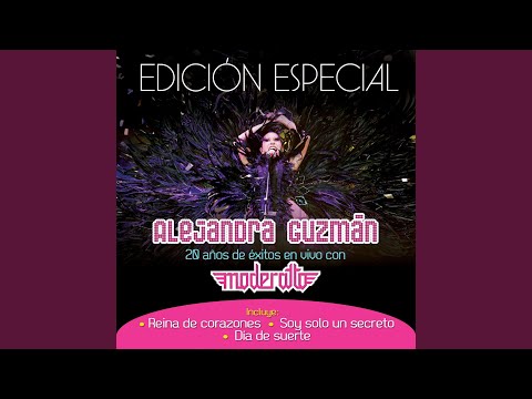 Video thumbnail for Reina de corazones (Live At Palacio De Los Deportes, México/2011)