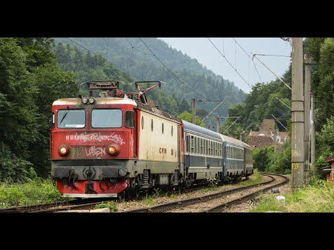EA 565 cu IR 1633 (București Nord - Brașov).