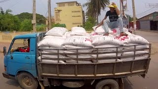 How is Bus Travel in CAMBODIA? A Cambodian Adventure