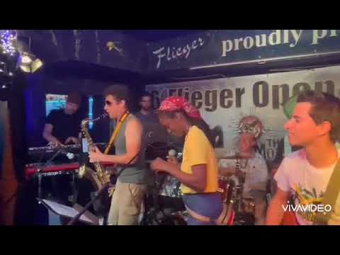 Thumbnail for High Tide Band meets Aza Lineage "Can't sit down" live @fliegertettnang6283 🇩🇪 2022 by High Tide (band)