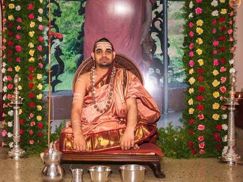 Jaya Deva Bhajan in the honour of Jagadguru Sri Vidhushekhara Bharati Mahaswami