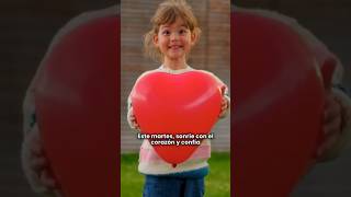 Este martes, sonríe con el corazón y confía en que lo mejor aún está por llegar. 💫