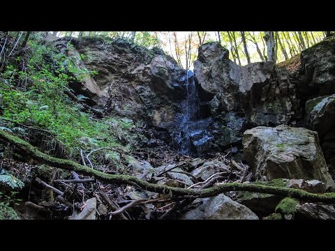 Pe la Halmasd, pe firul vaii. Cascada de pe Valea Sipot