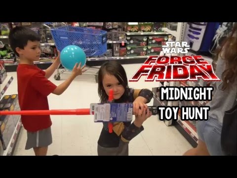 Star Wars Force Friday Midnight Toy Hunt for The Force Awakens Action Figures