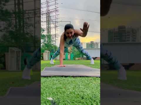 Gauhar Khan fitness secret 🥰🥰🥰💋💋💋 subscribe kr lo 🙏🙏