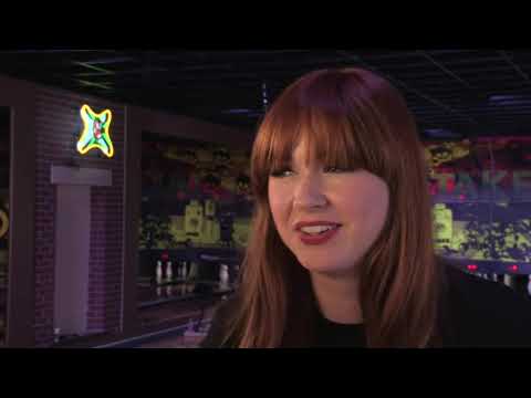 Chris Hardwick's All Star Celebrity Bowling - Nerdist vs Doctor Who