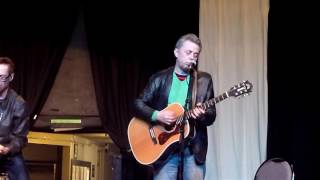 Trashcan Sinatras Soundcheck 6/7, &quot;Oranges And Apples&quot;, March 29, 2011