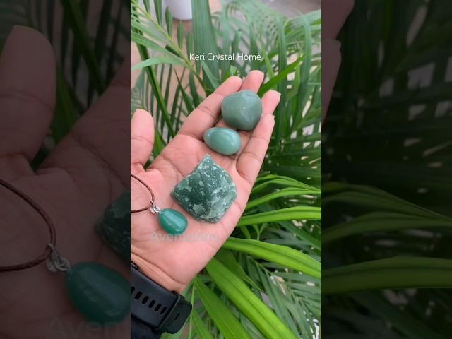 Vídeo relacionado con 500 gramos de piedras naturales en bruto de aventurina verde, cristal natural en bruto de aventurina verde para la purificación del agua, piedras curativas piedras de agua