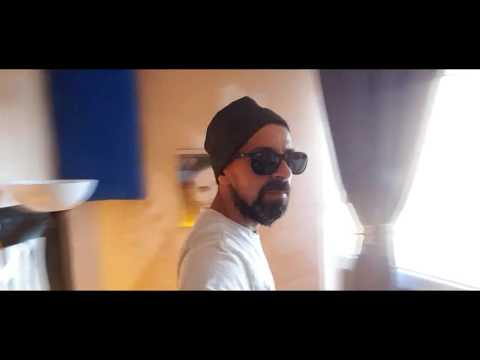 Shobby ft. SaFlow - Pentru că anii trec 2