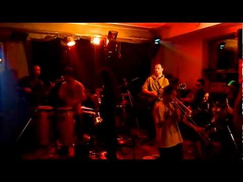Cháska - Cháska - Obloha
