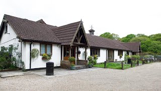 Little Foxes Hotel & Gatwick Airport Parking, Crawley, UK | Holidays In Europe