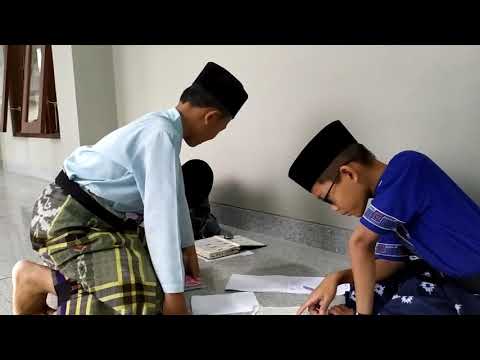 Visualisasi NASYID GONTOR - SAFIR