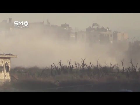 استهداف مقرات النظام بقذائف الدبابات من قبل جيش المعتز بالله على جبهة عتمان في محافظة درعا