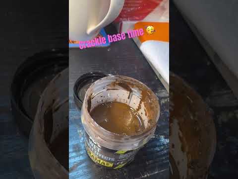 Crackle base time 🥳 #warhammer40k #emperorschildren #crackleeffect