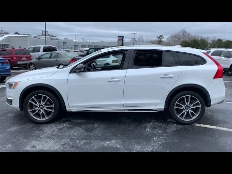 2016 Volvo V60 Cross Country Milford, Mendon, Worcester, Framingham MA, Providence, RI P12946B