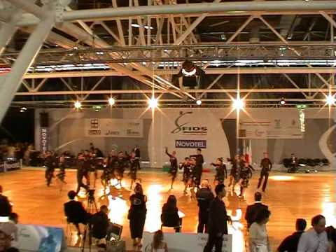 MOVIMENTO LATINO GARA 2007 SAMBA JE COREOG