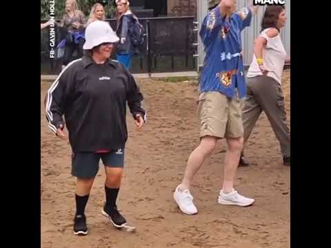 Kevin & Perry Spotted in Manchester 😂