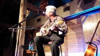 John Hammond at Dosey Doe, 11-21-14 "DROP DOWN MAMA"