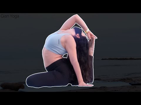 Relaxing with Stretching Yoga & Gymnastics with Gian