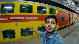 Double Decker Express Full Journey || Lucknow to Anand Vihar
